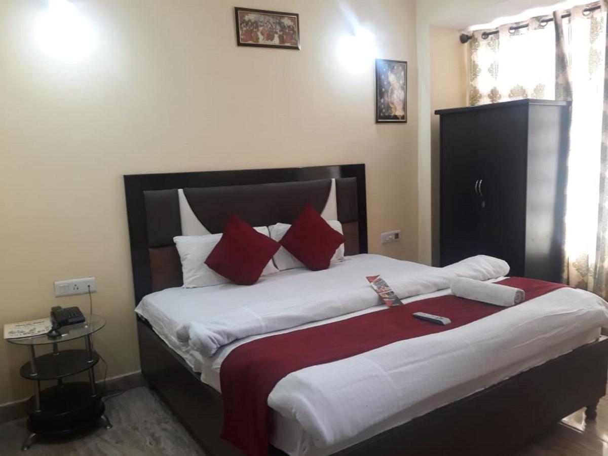 Hotel Om Palace McLeod Ganj Bagian luar foto